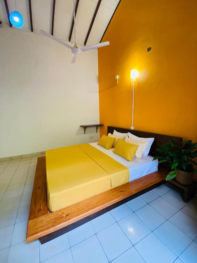 Surf N Spice - Hiriketiya Otel Dikwella Dış mekan fotoğraf