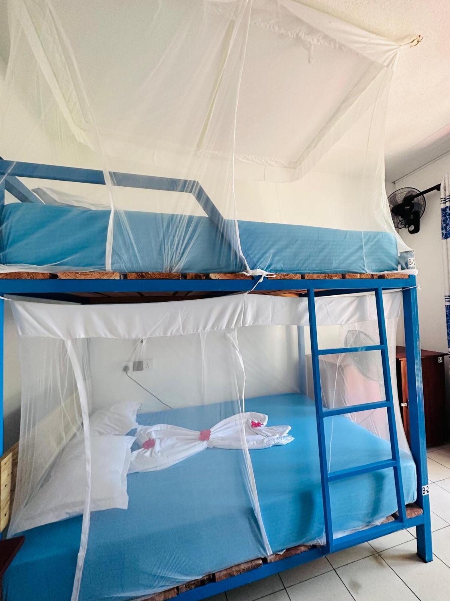 Surf N Spice - Hiriketiya Otel Dikwella Dış mekan fotoğraf